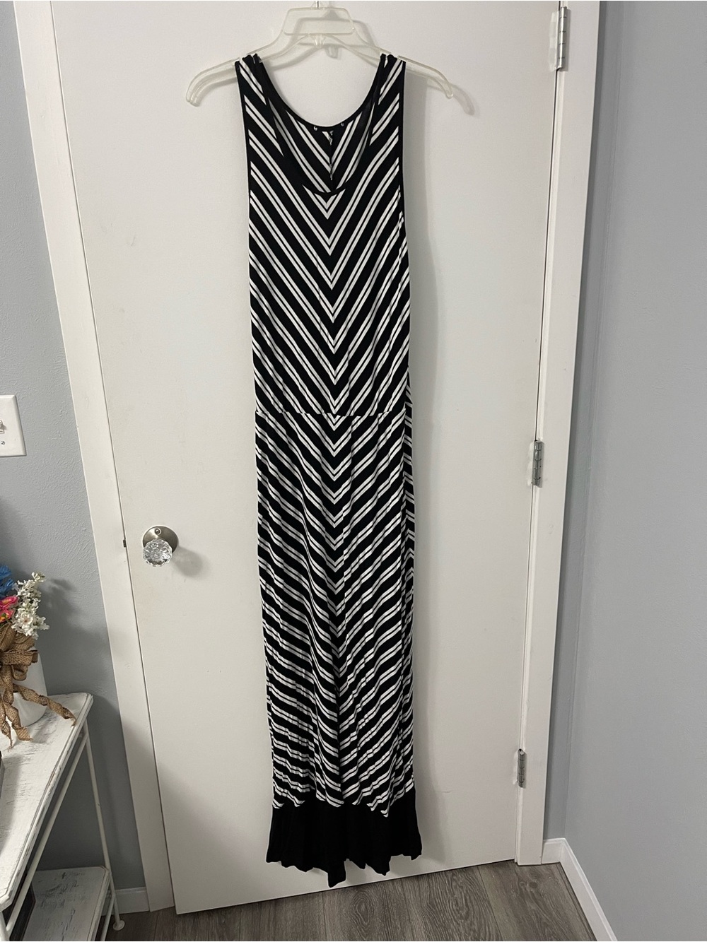 Black & White Chevron Maxi Dress - Sleeveless